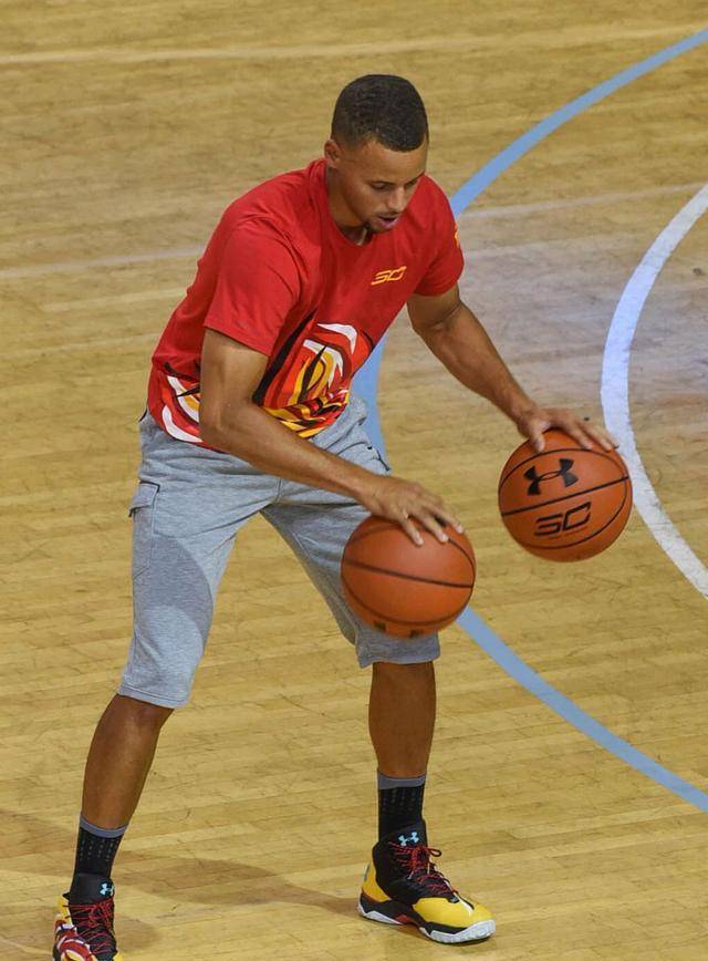 全明星赛集结日走向成谜,勒沃库森官宣签约,目标明确,阵容厚度经受考验-u8网页版