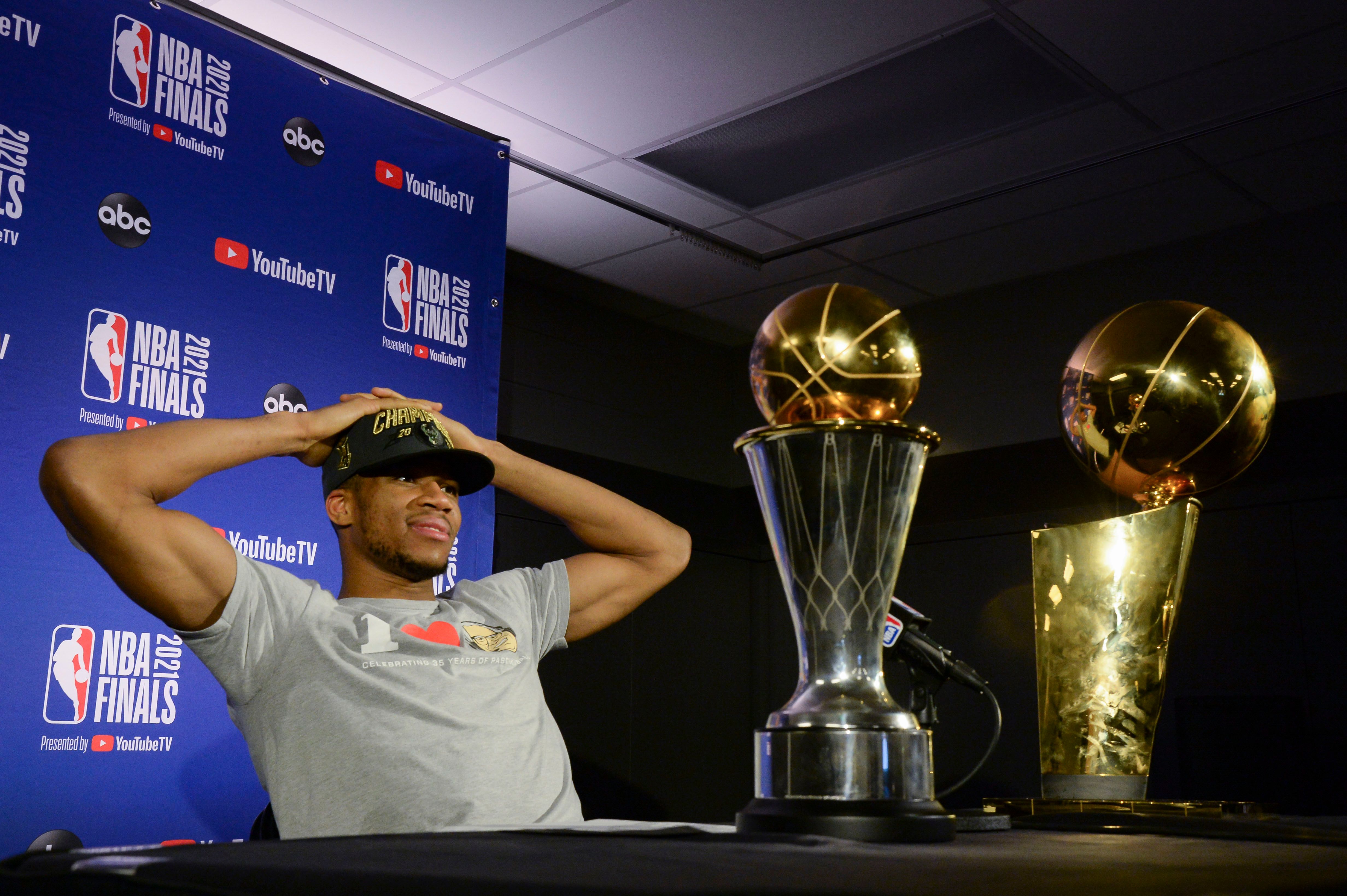 关于密尔沃基雄鹿发布备战花絮,加时末段篮板制胜,NBA常规赛任务艰巨,赛季目标并未改变的信息-u8网页版