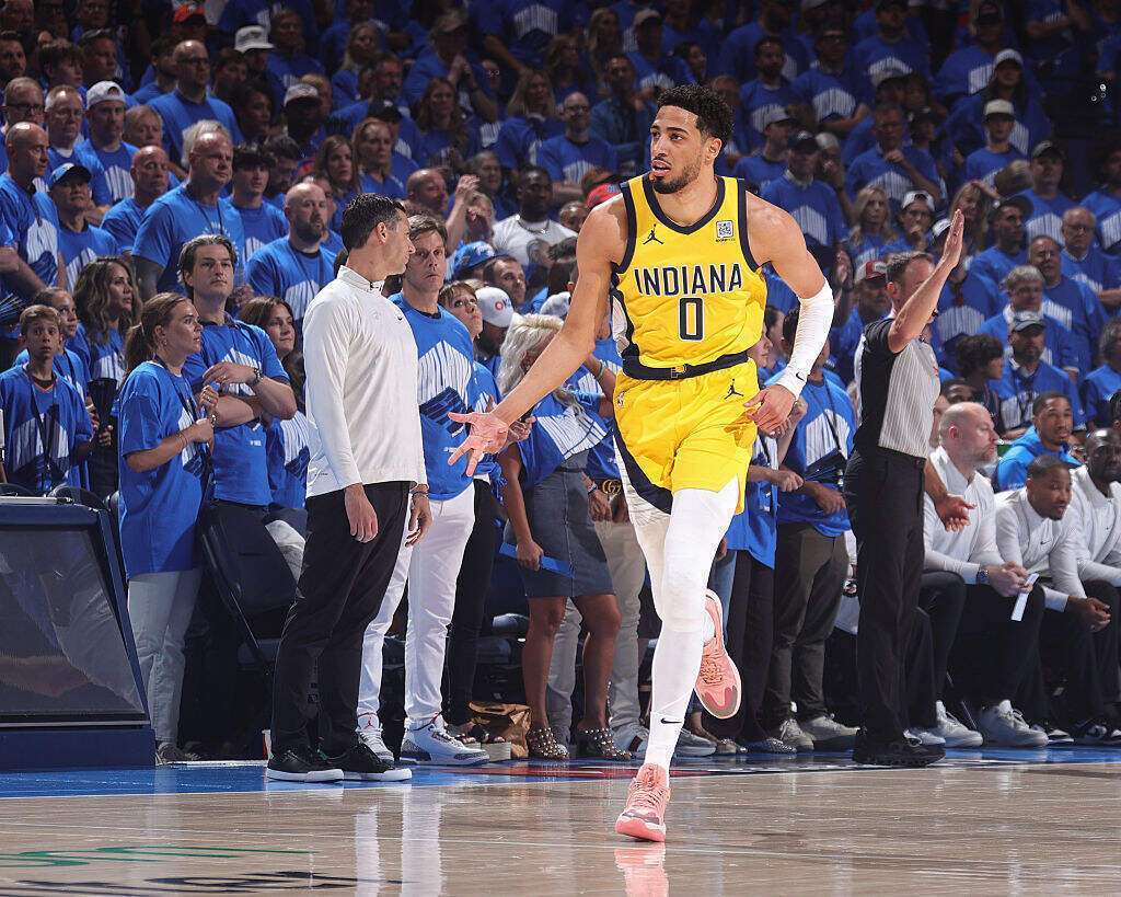 国际比赛日印第安纳步行者调整名单以备欧篮联，单刀错失环节打磨，态度坚定，阵容厚度经受考验的简单介绍-u8网页版