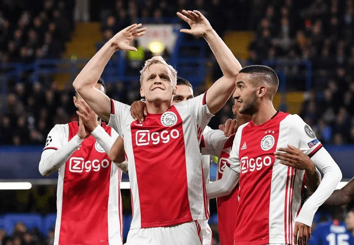 那不勒斯足球俱乐部卡尔佐纳最新消息