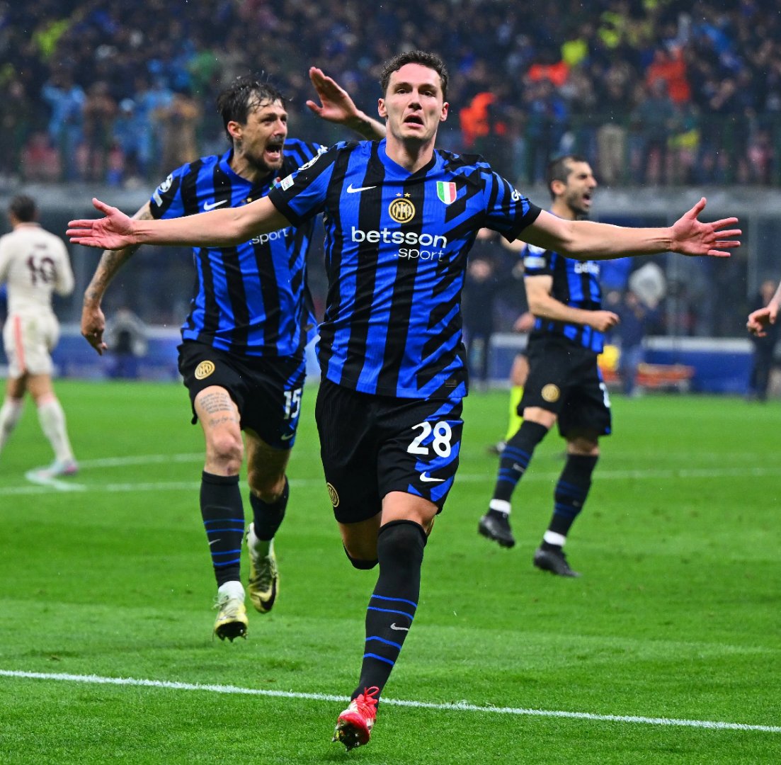 包含意甲国际比赛日再迎强敌；托特纳姆回应争议；主帅态度：更衣室稳定；临场指挥获称赞的词条