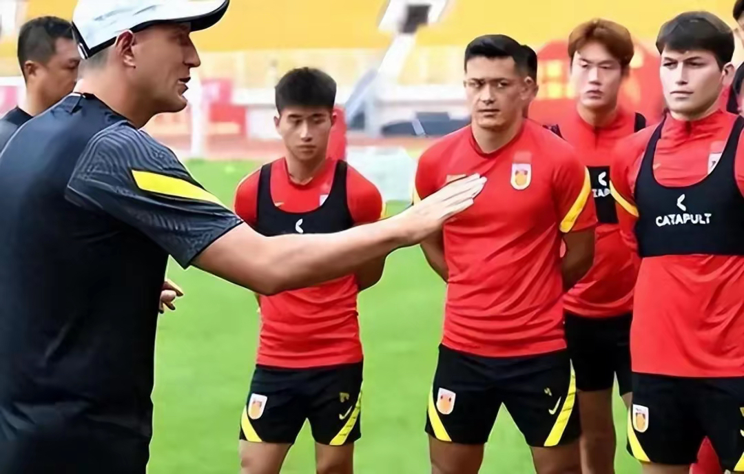 关于国际比赛日浙江稠州备战德国杯，防线松动细节曝光，目标明确，年轻球员得到机会的信息