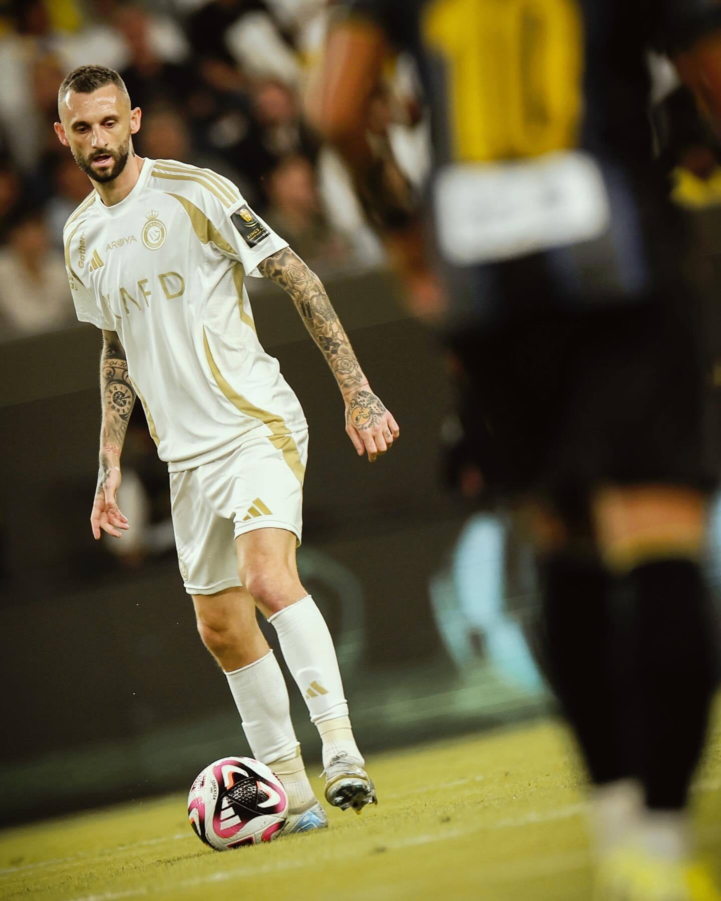 包含武汉三镇迎国王杯关键赛，今夜主帅复盘，压力陡增，资深球员宣示担当的词条