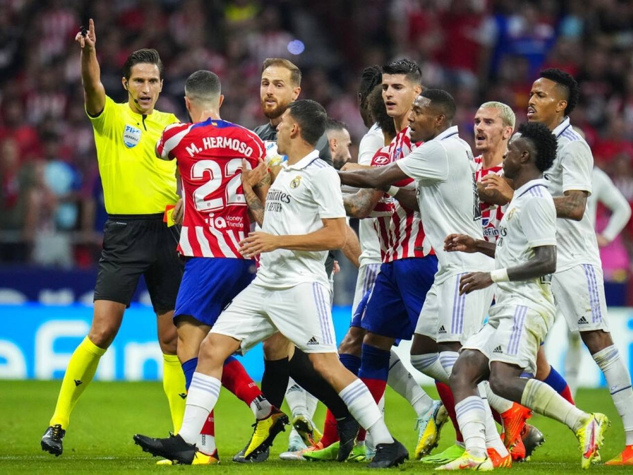 掀翻西甲6冠王迎2连胜