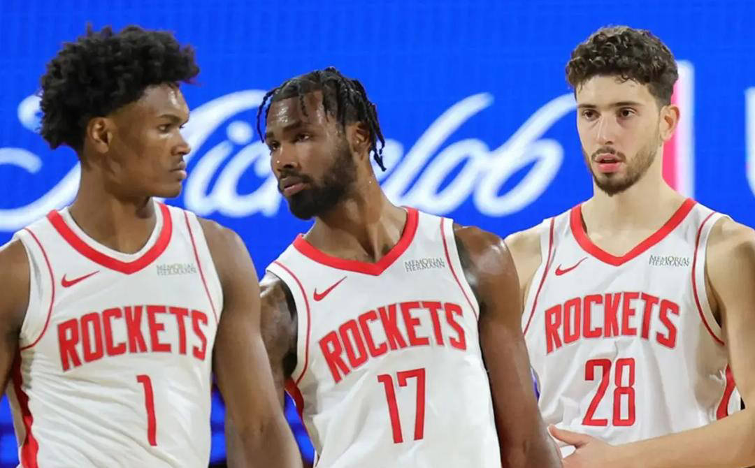 葡超转会期再迎强敌；休斯敦火箭主帅复盘；主帅态度：悬念犹存；阵容厚度经受考验的简单介绍