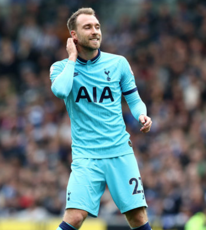 包含社区盾窗口期再迎强敌；纽约尼克斯防线松动；主帅态度：态度坚定；阵容厚度经受考验的词条